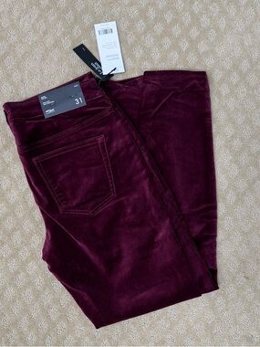 NWT Silver Jeans Aiko Burgundy Velvet Skinny Pants